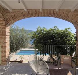 4 bedroom villa with pool and sea views, Kumbor, sleeps 8-10